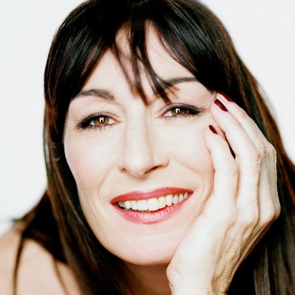 Anjelica Huston